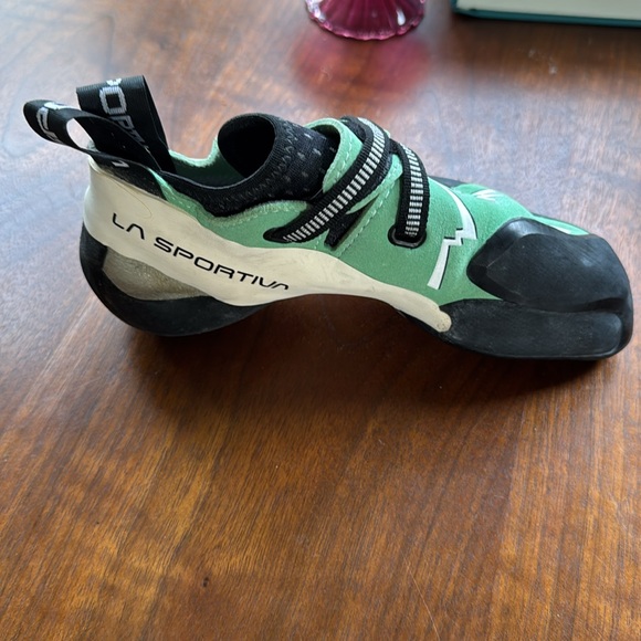 La Sportiva Futuras 36 1/2 - Picture 12 of 14